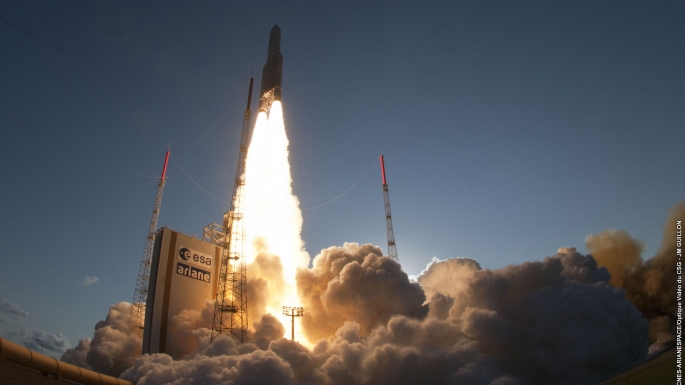  Ariane 5 liftoff (27/05/15) 